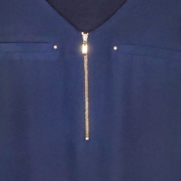 Fortune & Ivy Zippered Top - Picture 5 of 6